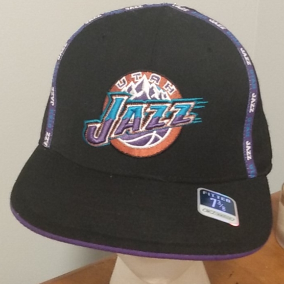 Reebok Other - NBA Utah Jazz Fitted Reebok Cap NWOT